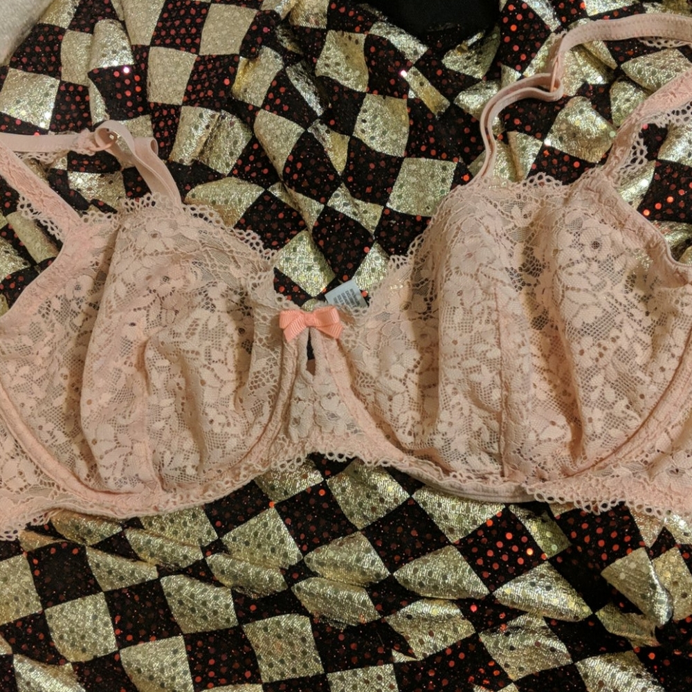 NWOT Gilligan and O'malley Balconette bra size 36D